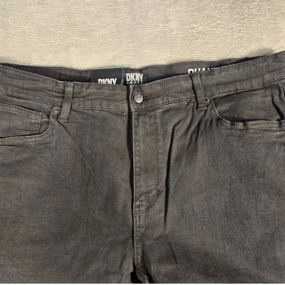 DKNY Jeans Mens 38x34 Black Rinse Straight Fit Stretch Denim Pants 1529147 2 Prs